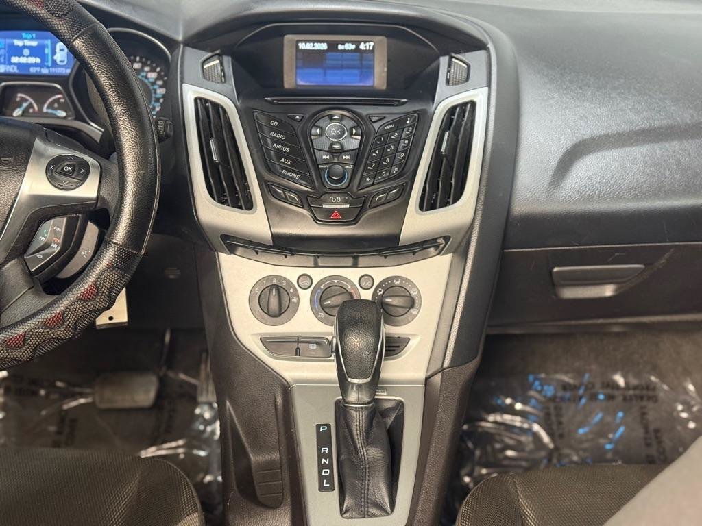 Used 2012 Ford Focus SE FWD image 14