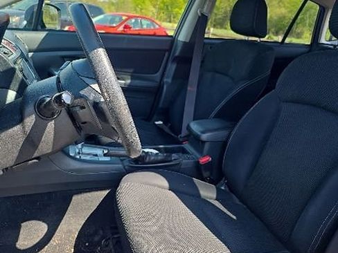 Used 2015 Subaru Crosstrek 2.0i Premium w/ Moonroof Package AWD/4WD image 10