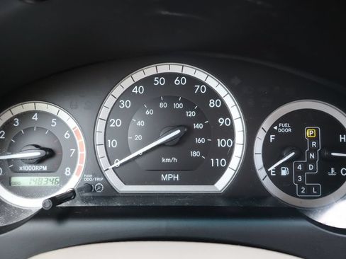 Used 2005 Toyota Sienna LE w/ LE Pkg 4 AWD/4WD image 32