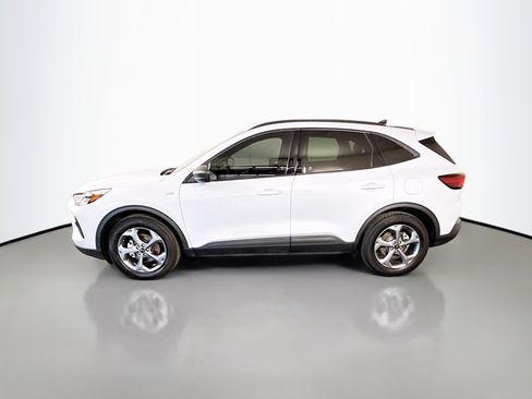 Used 2025 Ford Escape ST-Line w/ Tech Pack #1 FWD image 6