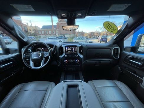 Used 2020 GMC Sierra 2500 SLT w/ SLT Premium Plus Package image 24