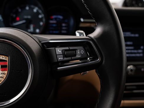 Certified 2025 Porsche Macan image 29