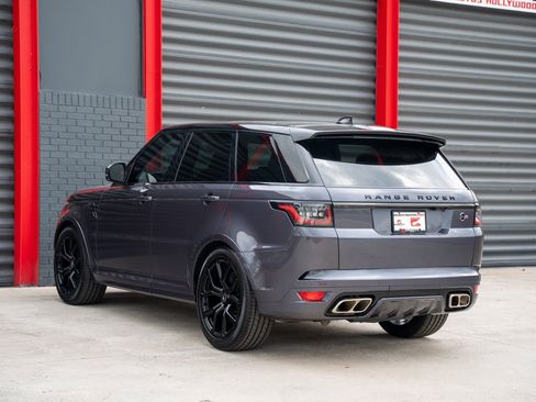 Used 2022 Land Rover Range Rover Sport SVR image 10