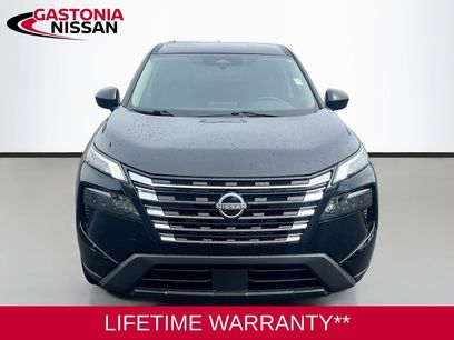 Used 2025 Nissan Rogue SV