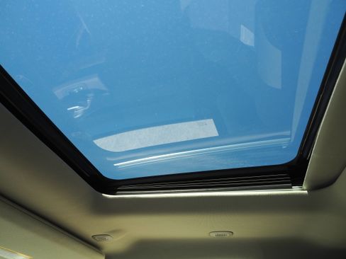 New 2025 RAM 3500 Laramie image 18