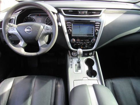 Used 2016 Nissan Murano Platinum w/ Platinum Technology Package FWD image 18