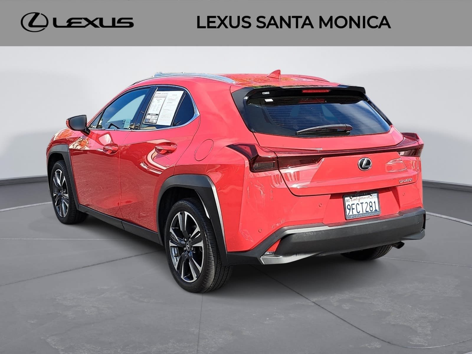 Used 2023 Lexus UX 250h FWD w/ Accessory Package (Z2) image 7