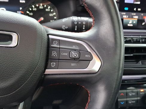 Used 2022 Jeep Compass Trailhawk w/ Sun and Sound Group AWD/4WD image 22