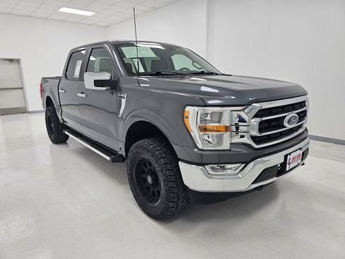Used 2023 Ford F150 XLT w/ XTR Package image 2