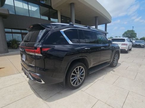 Used 2024 Lexus LX 600 F Sport AWD/4WD image 5