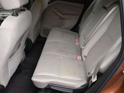 Used 2017 Ford Escape SE image 31