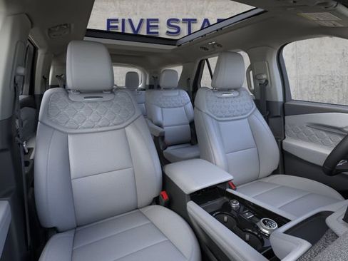 New 2026 Ford Explorer Platinum AWD/4WD image 10