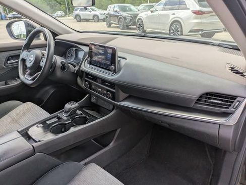 Used 2023 Nissan Rogue SV FWD image 37