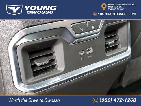 Certified 2025 Chevrolet Silverado 1500 High Country AWD/4WD image 34