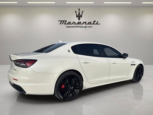 Used 2022 Maserati Quattroporte Modena Q4 image 6