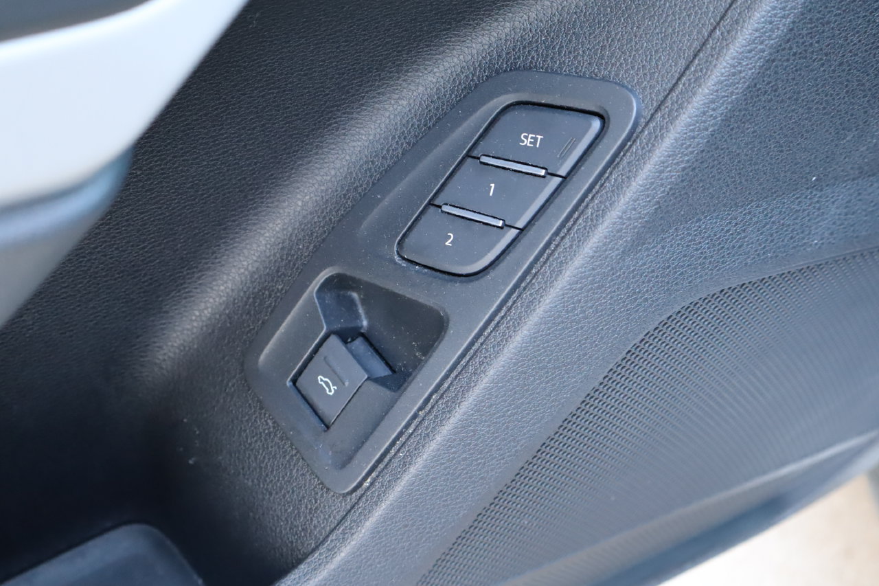Used 2024 Audi Q3 2.0T Premium AWD/4WD image 21