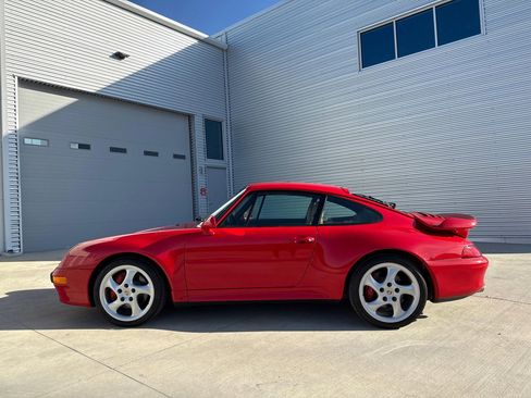 Used 1996 Porsche 911 Turbo image 4