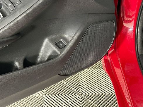 Used 2018 Honda Accord Sport image 25