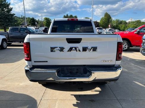 Used 2026 RAM 2500 Big Horn AWD/4WD image 5