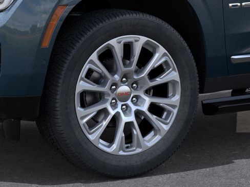 New 2026 GMC Yukon XL Denali w/ Sun & Power Step Package RWD image 10