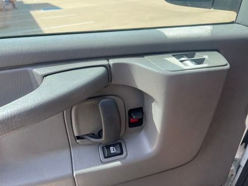 Used 2012 Chevrolet Express 3500 LT w/ LT Preferred Equipment Group image 22