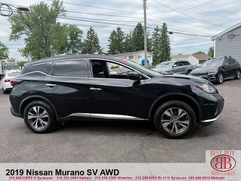 Used 2019 Nissan Murano SV AWD/4WD image 2