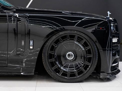 Used 2026 Rolls-Royce Phantom Sedan RWD image 15