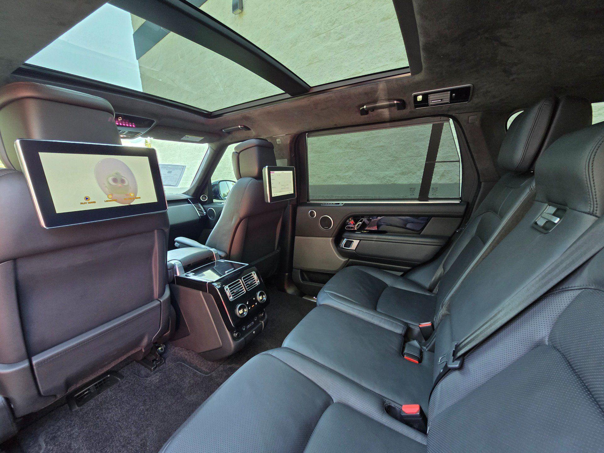 Used 2021 Land Rover Range Rover P525 Westminster Edition LWB AWD/4WD image 47