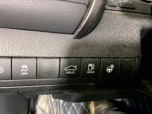 Used 2021 Toyota Camry XSE w/ Carpet Mat Package (TMS) image 35