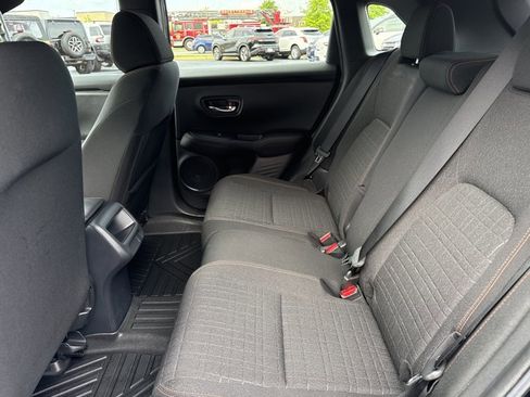 Used 2025 Honda HR-V Sport image 6