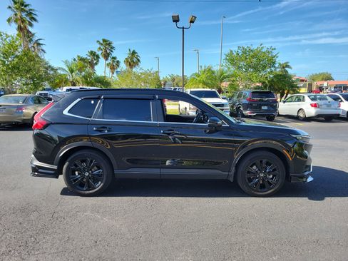 Used 2025 Honda CR-V Sport Touring image 5