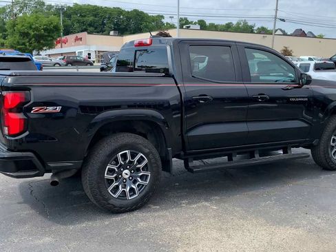 Certified 2025 Chevrolet Colorado Z71 AWD/4WD image 8