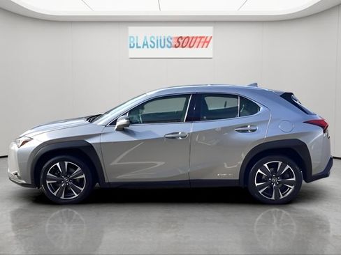 Used 2020 Lexus UX 250h w/ Accessory Package 2 image 6
