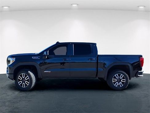 Used 2021 GMC Sierra 1500 AT4 image 3