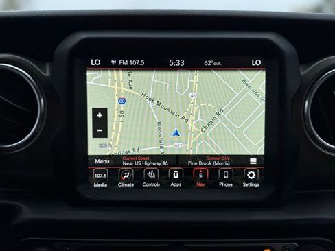 Used 2019 Jeep Wrangler Unlimited Rubicon w/ Dual Top Group image 40