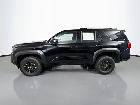 Used 2026 Toyota 4Runner SR5 AWD/4WD image 9