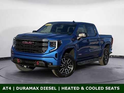 Used 2022 GMC Sierra 1500 AT4 w/ AT4 Preferred Package image 1