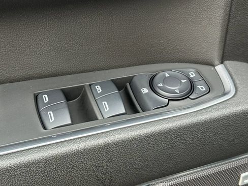 Used 2024 Chevrolet Silverado 1500 LT Trail Boss w/ LT Trail Boss Premium Package AWD/4WD image 12