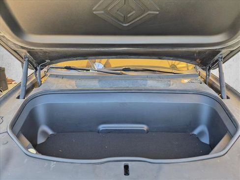 Used 2023 Rivian R1S Adventure AWD/4WD image 24