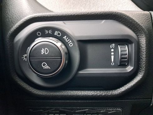 New 2025 Jeep Gladiator Sport image 26