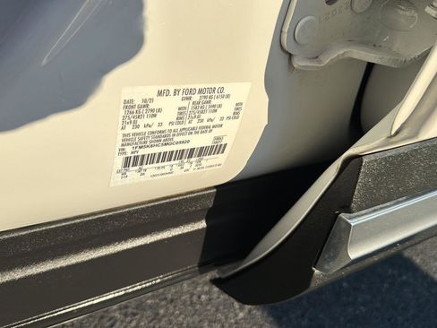 Used 2021 Ford Explorer Platinum w/ Equipment Group 601A image 39