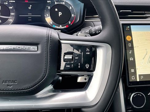 Used 2023 Land Rover Range Rover SE image 25