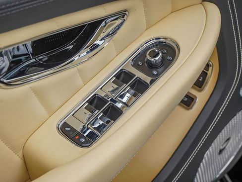 Used 2024 Bentley Continental GT AWD/4WD image 37