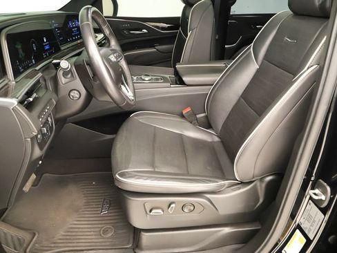 Used 2022 Cadillac Escalade Sport w/ LPO, ONYX Package AWD/4WD image 24