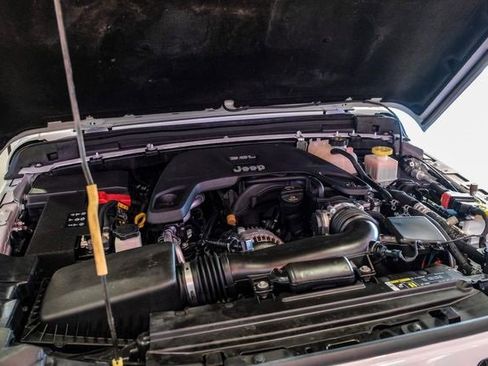 Used 2020 Jeep Gladiator Sport w/ Quick Order Package 24S image 48