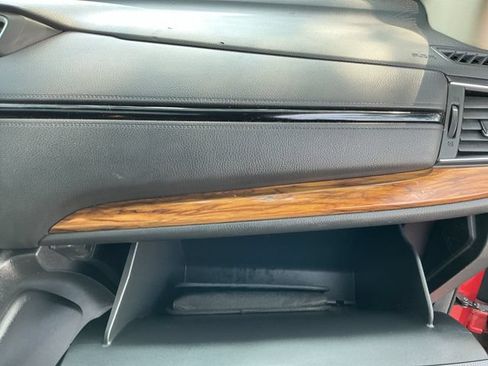 Used 2017 Honda CR-V EX image 29