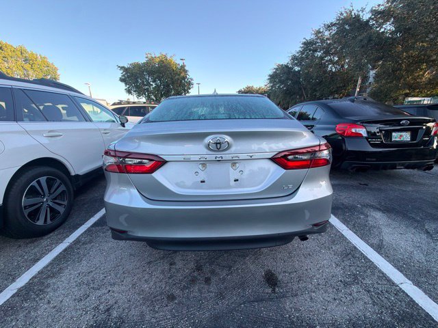 Used 2023 Toyota Camry LE FWD image 3