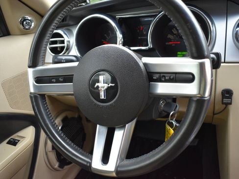 Used 2007 Ford Mustang GT Premium RWD image 22