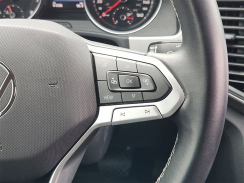 Used 2021 Volkswagen Atlas SE image 28