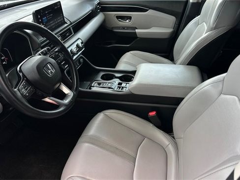 Certified 2024 Honda Pilot EX-L image 11